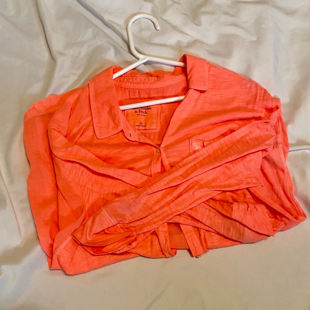 Bright salmon half sleeve shirt